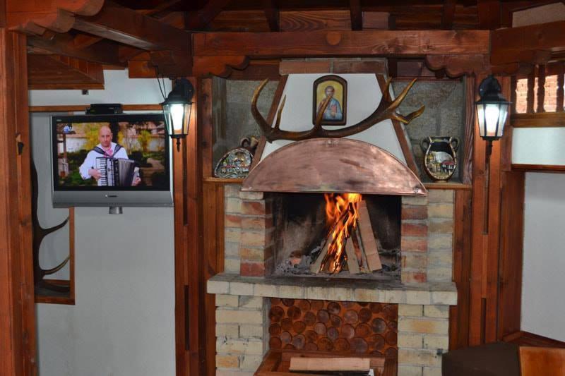 Guest House Ganovi Kalofer Εξωτερικό φωτογραφία