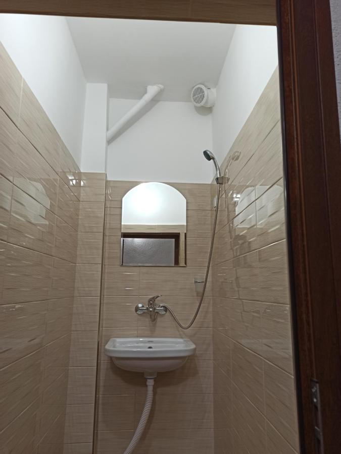 Guest House Ganovi Kalofer Εξωτερικό φωτογραφία